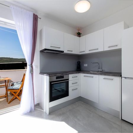 Apartments Lana Mlini Exteriér fotografie
